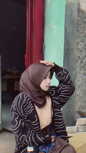 Bokep Indo Lauraa – nungging di rumah kosong kualitas jernih