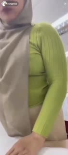 Bokep Indo Yungrosa Malay colmek di hotel sambil live