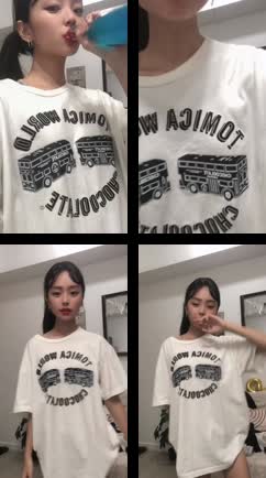 Bokep Indo Tiktok Sexy 04 remas toket di villa sampai keluar