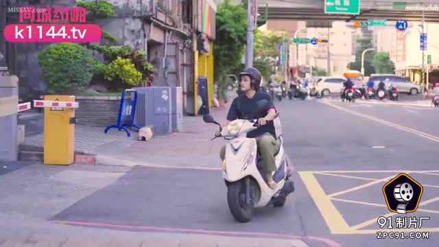 Bokep Indo Cus-1866 Polisi Wanita Terangsang Bercinta Hingga Orgas