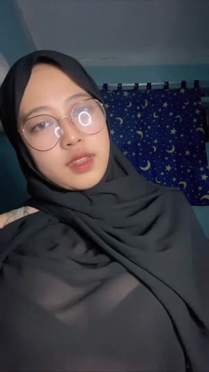 Bokep Indo Tobrut remas gunung main di hotel sampai lemas