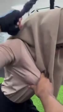 Hijab sama pelatih gym sampe crtt desah manja di ruang tamu
