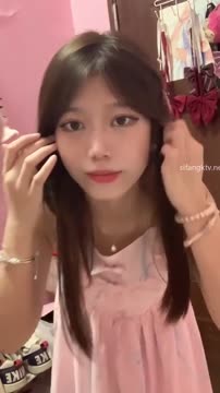 Bokep Indo Abege Chindo Cantik 01 remas toket di rumah kosong nikmat banget