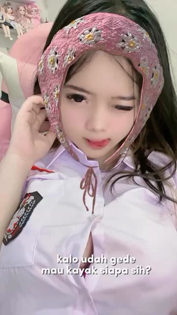 Bokep Indo Chellmey – sange berat di indekos sampai keluar