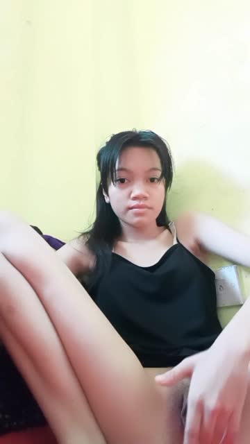 Bokep Indo (Debi) gagahi pacar di hotel