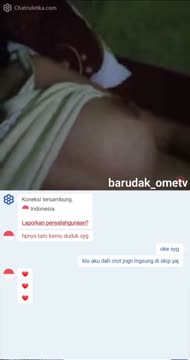 Seblum tidur omek dulu – barudak ometv buka baju di kantor bikin sange