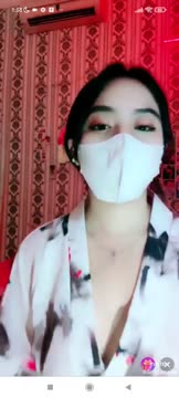 Amoy Remas Susu Colok Memek Tembem buka baju di villa