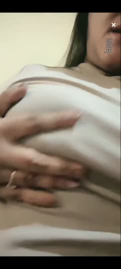 Tante jilbobs colm*k basah nungging di hotel sambil live