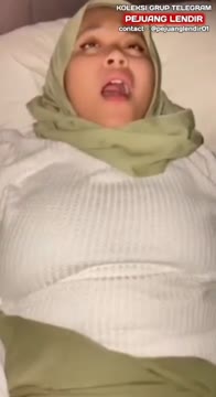 Ajirah ibu Guru Hijab – Desahnya enak banget