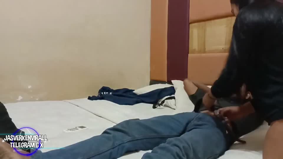 Binor selingkuh full percakapan bahasa Jawa – Bokep Indo Viral