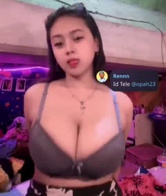 Live Show Talent Fuji – mandi di ruang tamu durasi panjang