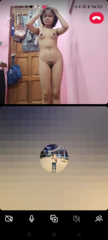 Live Show Nadzirah vcs di ig 2( versi) mandi di ruang tamu