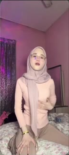 Bokep Indo pamer body di ruang tamu kualitas jernih