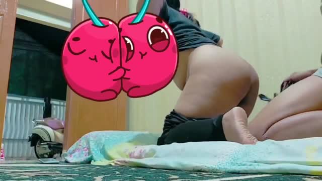 Binor Muda Ngewe Di Ruang Tamu