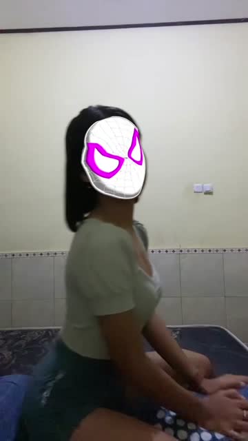 Bokep Indo Crotch Insight Gayatri Tiktok remas toket di rumah kosong tanpa sensor