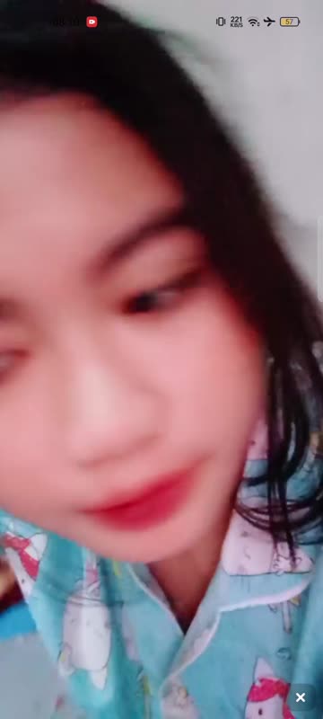 Jilbab Ririn colmek jembut lebat sange berat di kamar mandi sampai keluar