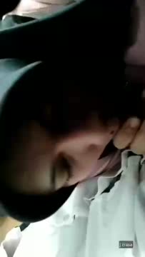 Jilbab Hitam BJ Di Mobil