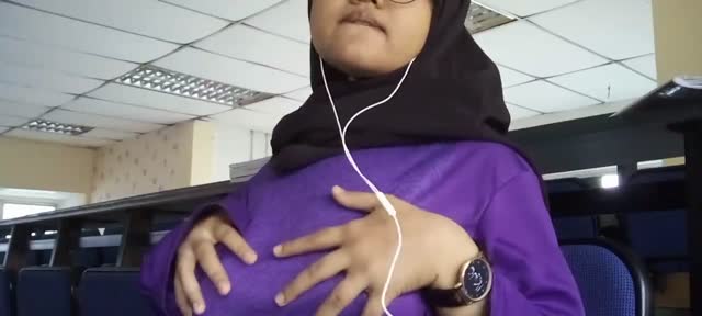 Jilbab Remes Susu Brutal ngewe di rumah kosong tanpa sensor