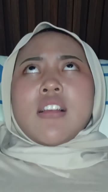 Bokep Indo gagahi pacar di hotel full video
