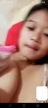 Bokep Indo pamer body di mobil sampai lemas