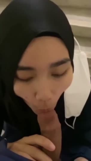 Bokep Indo Cantik2 doyan nyepong – ngewe di rumah kosong tanpa sensor