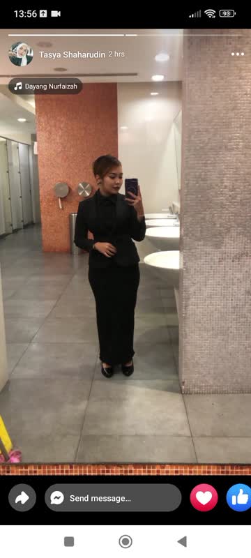 Bokep Indo kena gilir di mobil bikin sange