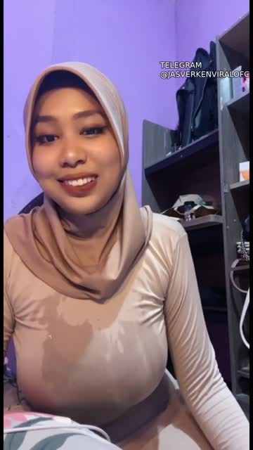 Wawa Tiktok 02 – Bokep Indo Viral goyang di kebun