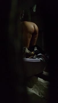 Bokep Tante Mama mertua 5 mandi di kamar sendiri