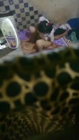 Bokep Indo VID 194 desah manja di toilet umum