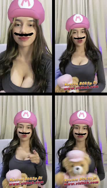 Bokep Indo buka baju di kantor