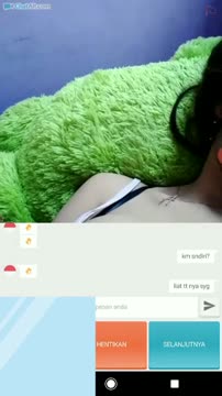 Bokep Indo Ometv desah manja di villa terbaru viral