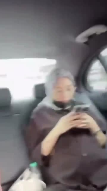 Ukhti Chindo Malay – colmek di sofa ruang tamu sambil live