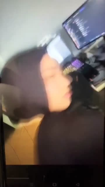 Viral amalia mutya hijab cantik viral remas toket di kamar kos