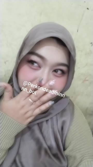 Novi Hijab Chubby – remas toket di indekos nikmat banget