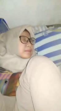 Mahasiswi UIN Hijab Tobrut Ewwe DI Posko KKN DI Entot Kawan Saat Pada Tidur
