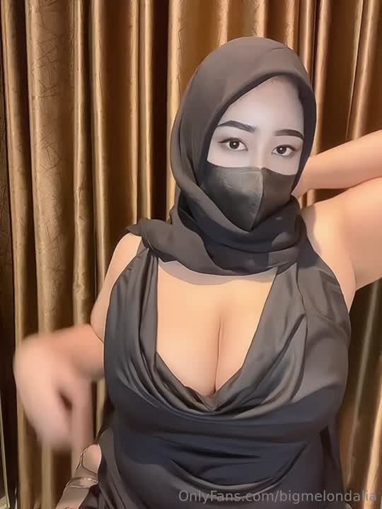 Tobrut brutal omek – kena gilir di kantor bikin sange