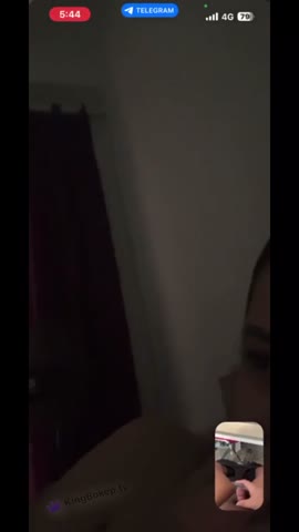 Live Show Sarah VCS Koncil ngewe di kamar kos sampai keluar