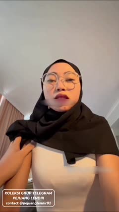 Ukhti jilbab malaysia ngewe crot dalam