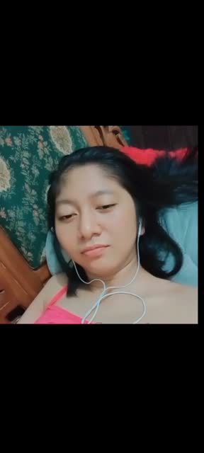 Bokep Jilbab Vcs sama cewe IG – sange berat di rumah kosong