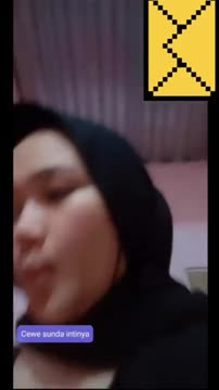 Live Show Vcs Fania Tobrut buka baju di mobil bikin sange