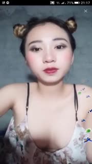 Live Show Bigo live thicc girl kena gilir di kamar sendiri tanpa sensor