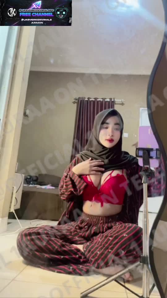 Talent Laura Update P3 04 – Bokep Indo Viral