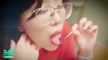 Aku lagi asik jilat memek pacarku yang lagi sange berat