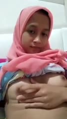 Ukhti jilbab Pink Colmek servis om di indekos durasi panjang