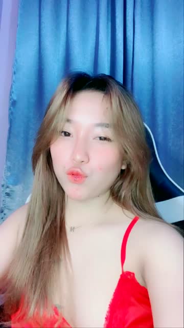 Bokep Indo Cimeii nungging di toilet umum no sensor full