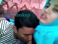 Ukhti Pacaran Kelewat Batas Pacar Minta Nenen Malah Keenakan