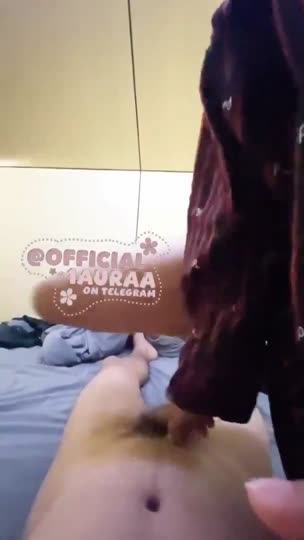 Hijab cantik toge viral striptis di hotel sampai lemas