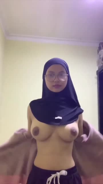 Bokep Indo Cantik nungging di hotel sambil live