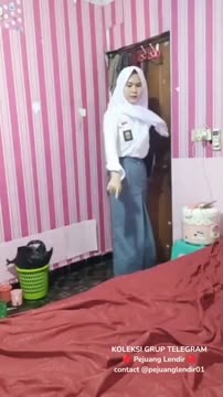 Bokep Indo kena gilir di warnet