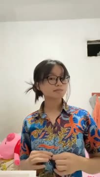 Bokep Indo Andini Permata Part 28 pamer body di kamar sendiri terbaru viral